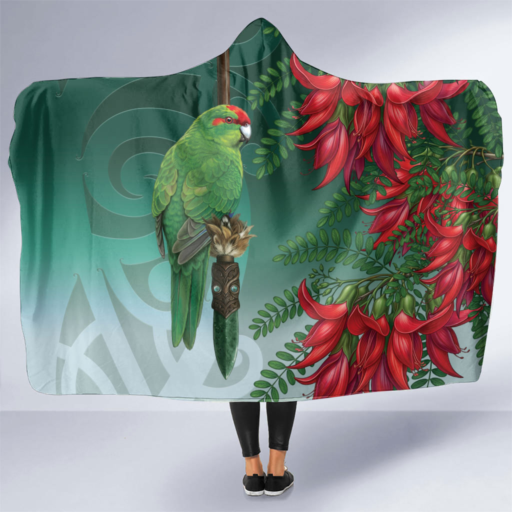 New Zealand Parakeet Bird Hooded Blanket With Kakabeak Flowers