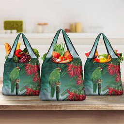 New Zealand Parakeet Bird Grocery Bag With Kakabeak Flowers