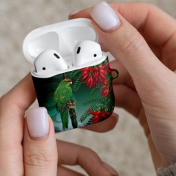 New Zealand Parakeet Bird AirPods Case With Kakabeak Flowers