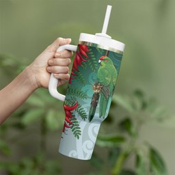 New Zealand Parakeet Bird Tumbler With Handle With Kakabeak Flowers