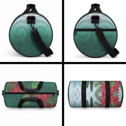New Zealand Parakeet Bird Duffle Bag With Kakabeak Flowers