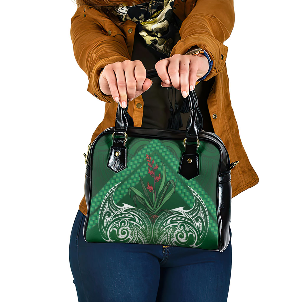 Rongoa Maori New Zealand Harakeke Shoulder Handbag NZ Weaving Pattern Green