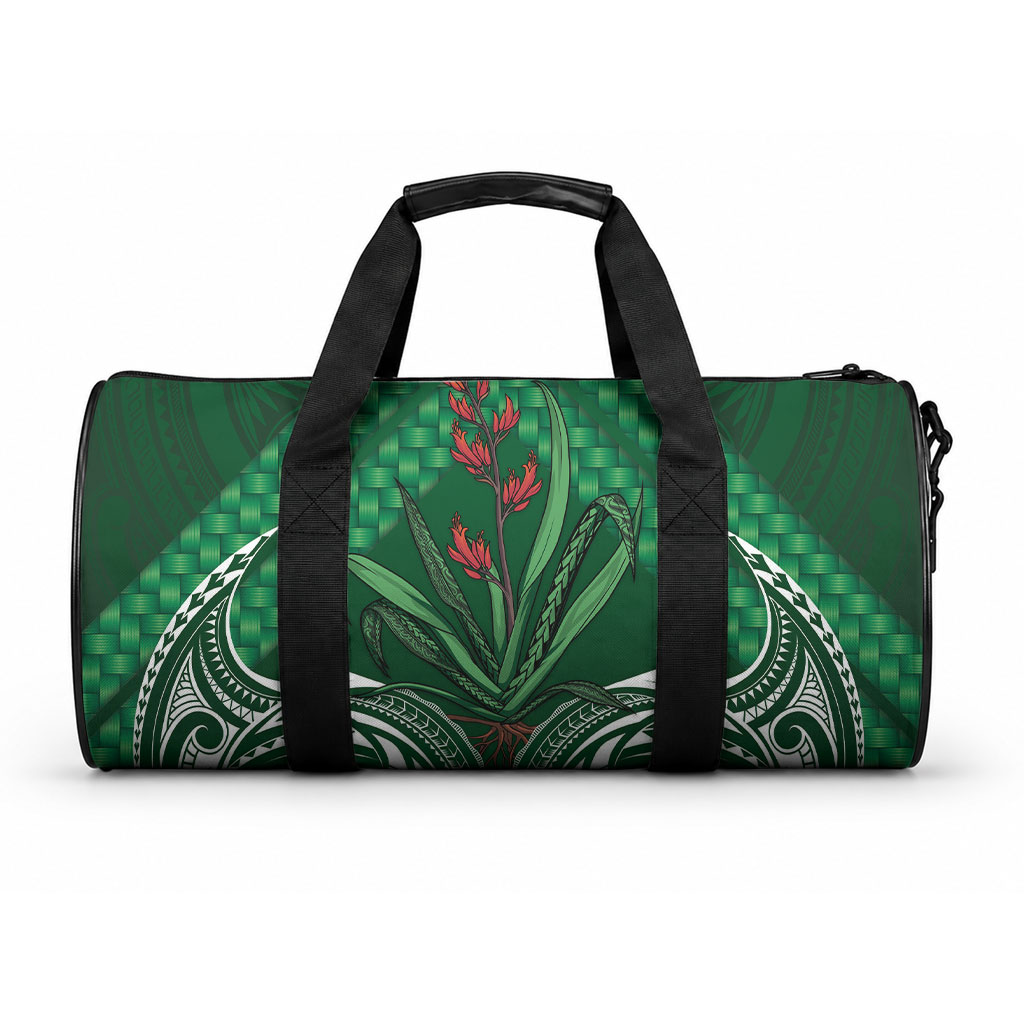 Rongoa Maori New Zealand Harakeke Duffle Bag NZ Weaving Pattern Green