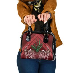Rongoa Maori New Zealand Harakeke Shoulder Handbag NZ Weaving Pattern Red