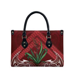 Rongoa Maori New Zealand Harakeke Leather Bag NZ Weaving Pattern Red