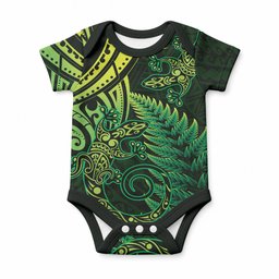 New Zealand Lizard Baby Onesie Silver Fern Aotearoa Maori Green Version