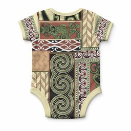 Beige Aotearoa Kowhaiwhai Pattern Baby Onesie NZ Maori Quilt Style