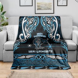 Ngati Kahungunu Aotearoa Meri Kirihimete Blanket Maori Kiwi Bird Silver Fern Koru Pattern