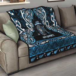 Ngati Kahungunu Aotearoa Meri Kirihimete Quilt Maori Kiwi Bird Silver Fern Koru Pattern