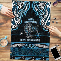 Ngati Kahungunu Aotearoa Meri Kirihimete Puzzle Maori Kiwi Bird Silver Fern Koru Pattern