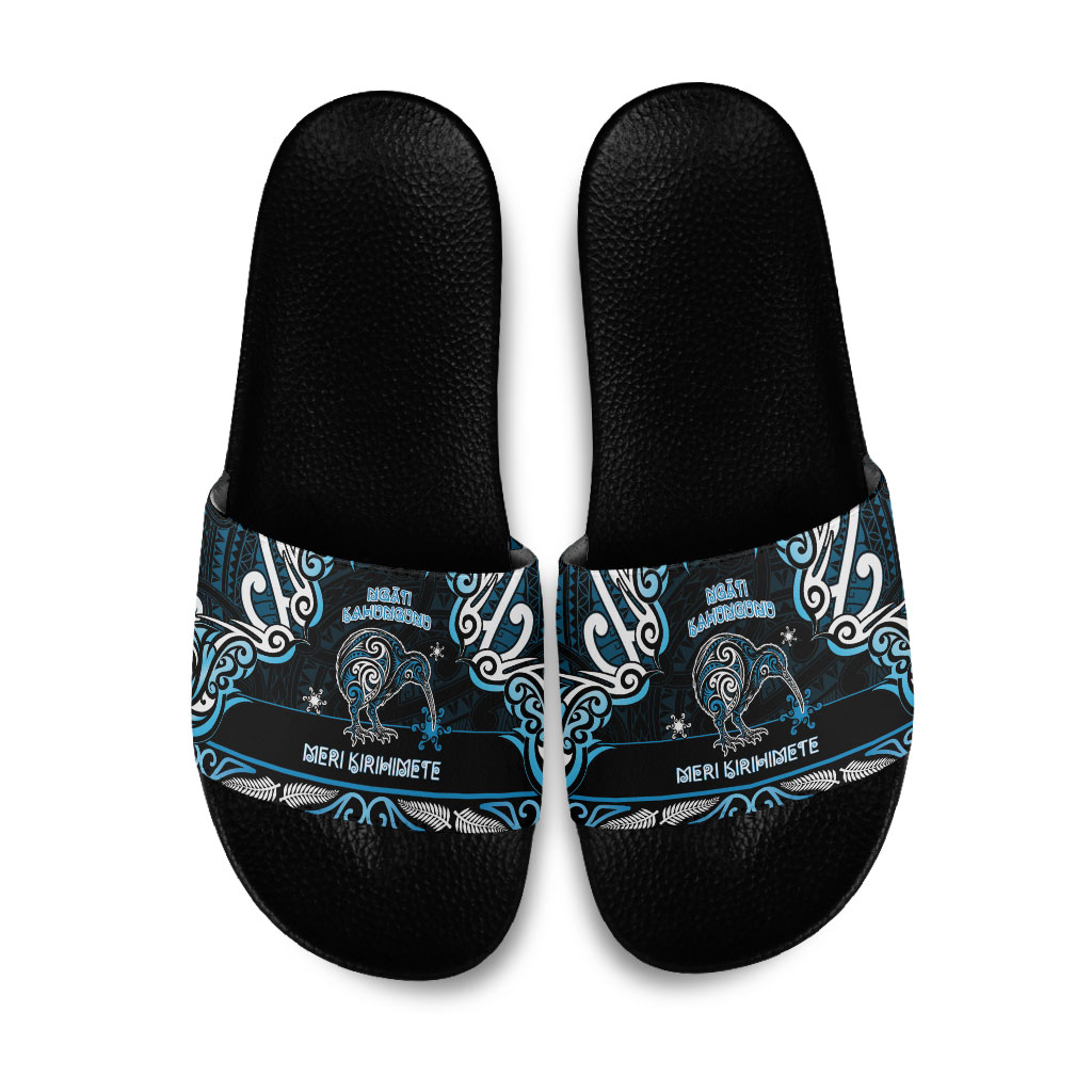 Ngati Kahungunu Aotearoa Meri Kirihimete Slide Sandals Maori Kiwi Bird Silver Fern Koru Pattern