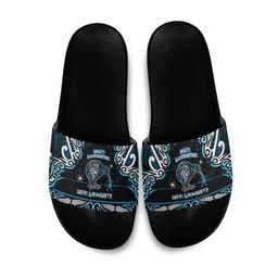 Ngati Kahungunu Aotearoa Meri Kirihimete Slide Sandals Maori Kiwi Bird Silver Fern Koru Pattern