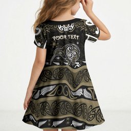 Personalised Waikato Tainui Aotearoa Meri Kirihimete Kid Short Sleeve Dress Maori Kiwi Bird Silver Fern Koru Pattern
