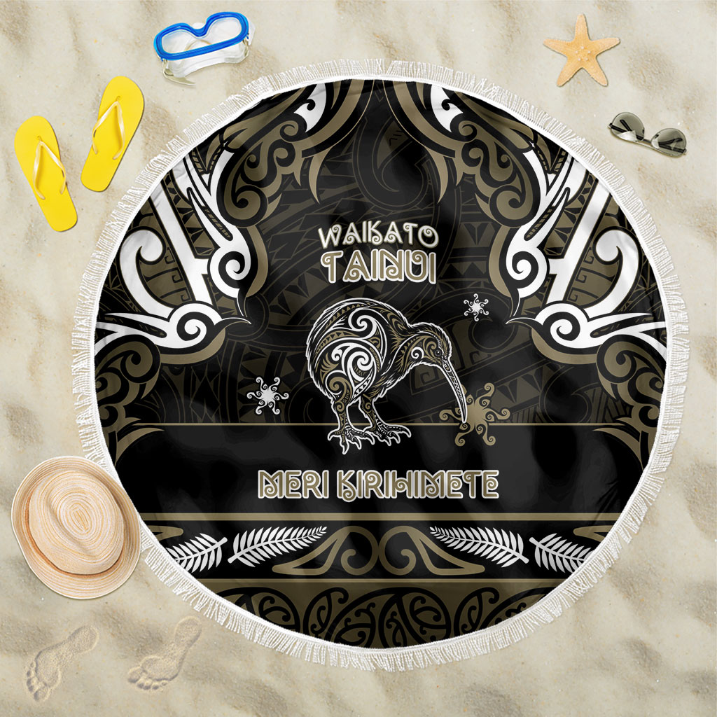 Waikato Tainui Aotearoa Meri Kirihimete Beach Blanket Maori Kiwi Bird Silver Fern Koru Pattern