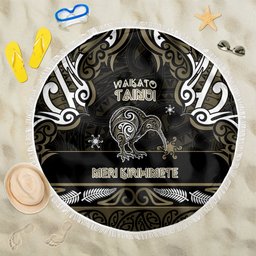 Waikato Tainui Aotearoa Meri Kirihimete Beach Blanket Maori Kiwi Bird Silver Fern Koru Pattern