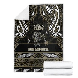 Waikato Tainui Aotearoa Meri Kirihimete Blanket Maori Kiwi Bird Silver Fern Koru Pattern
