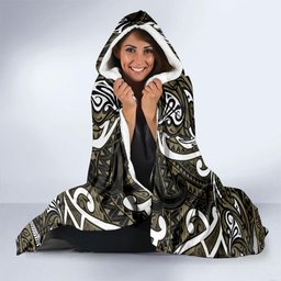 Waikato Tainui Aotearoa Meri Kirihimete Hooded Blanket Maori Kiwi Bird Silver Fern Koru Pattern