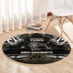 Waikato Tainui Aotearoa Meri Kirihimete Round Carpet Maori Kiwi Bird Silver Fern Koru Pattern