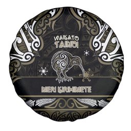 Waikato Tainui Aotearoa Meri Kirihimete Spare Tire Cover Maori Kiwi Bird Silver Fern Koru Pattern