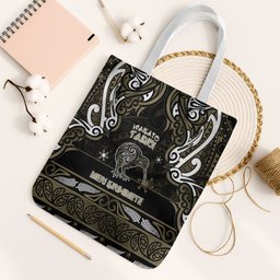 Waikato Tainui Aotearoa Meri Kirihimete Tote Bag Maori Kiwi Bird Silver Fern Koru Pattern