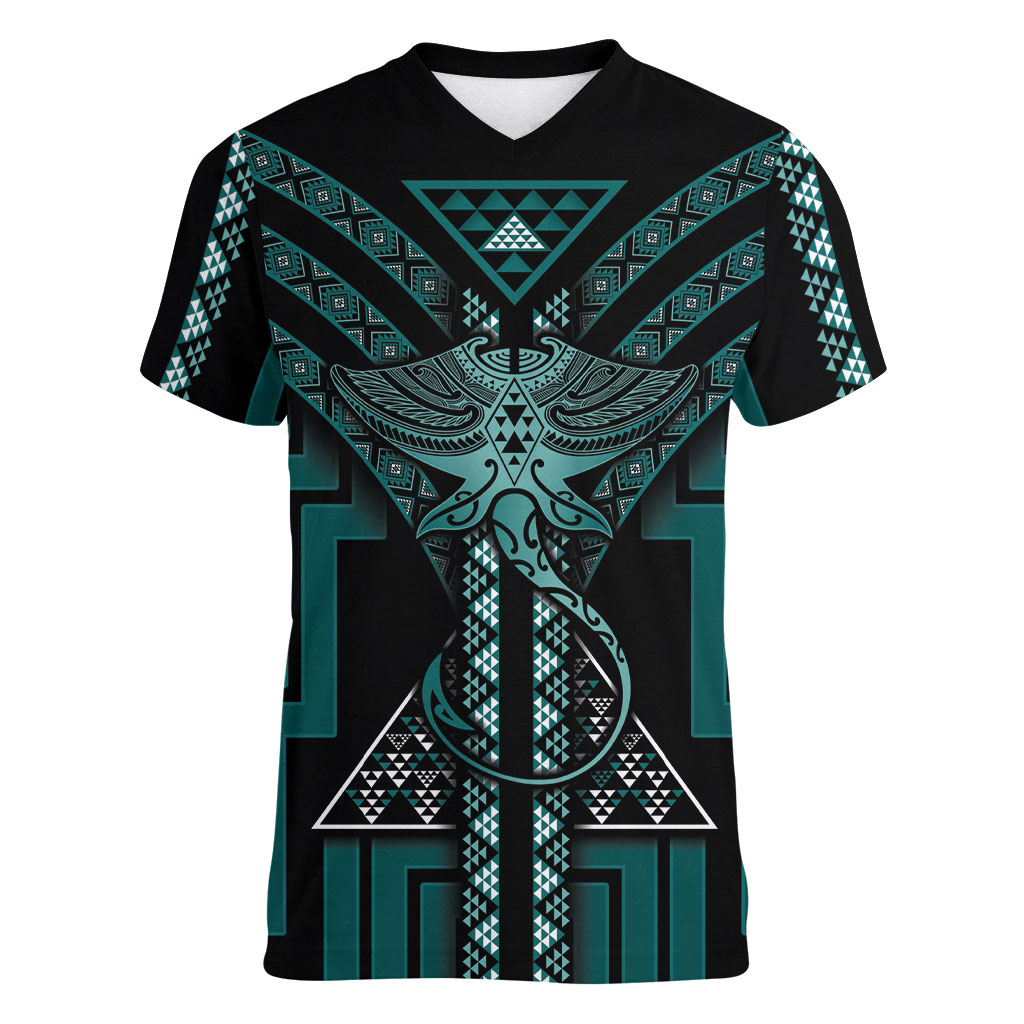 New Zealand Manta Ray Women V-Neck T-Shirt Maori Tukutuku Taniko Motifs Teal