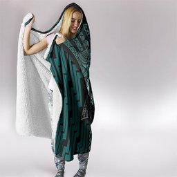 New Zealand Manta Ray Hooded Blanket Maori Tukutuku Taniko Motifs Teal