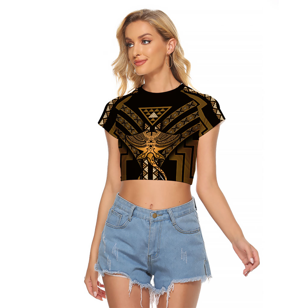New Zealand Manta Ray Raglan Cropped T Shirt Maori Tukutuku Taniko Motifs Gold
