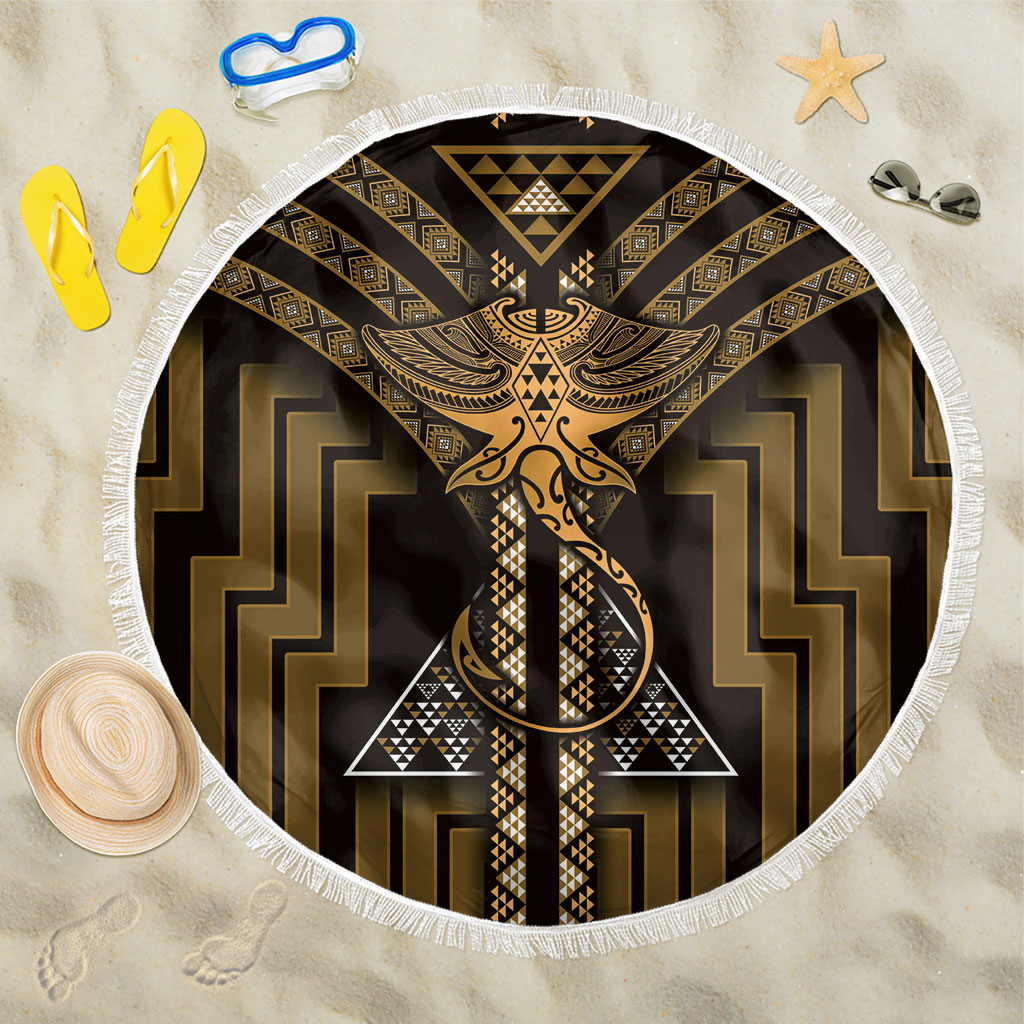 New Zealand Manta Ray Beach Blanket Maori Tukutuku Taniko Motifs Gold