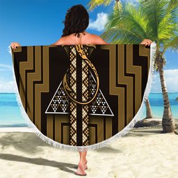 New Zealand Manta Ray Beach Blanket Maori Tukutuku Taniko Motifs Gold