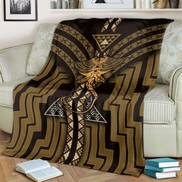 New Zealand Manta Ray Blanket Maori Tukutuku Taniko Motifs Gold