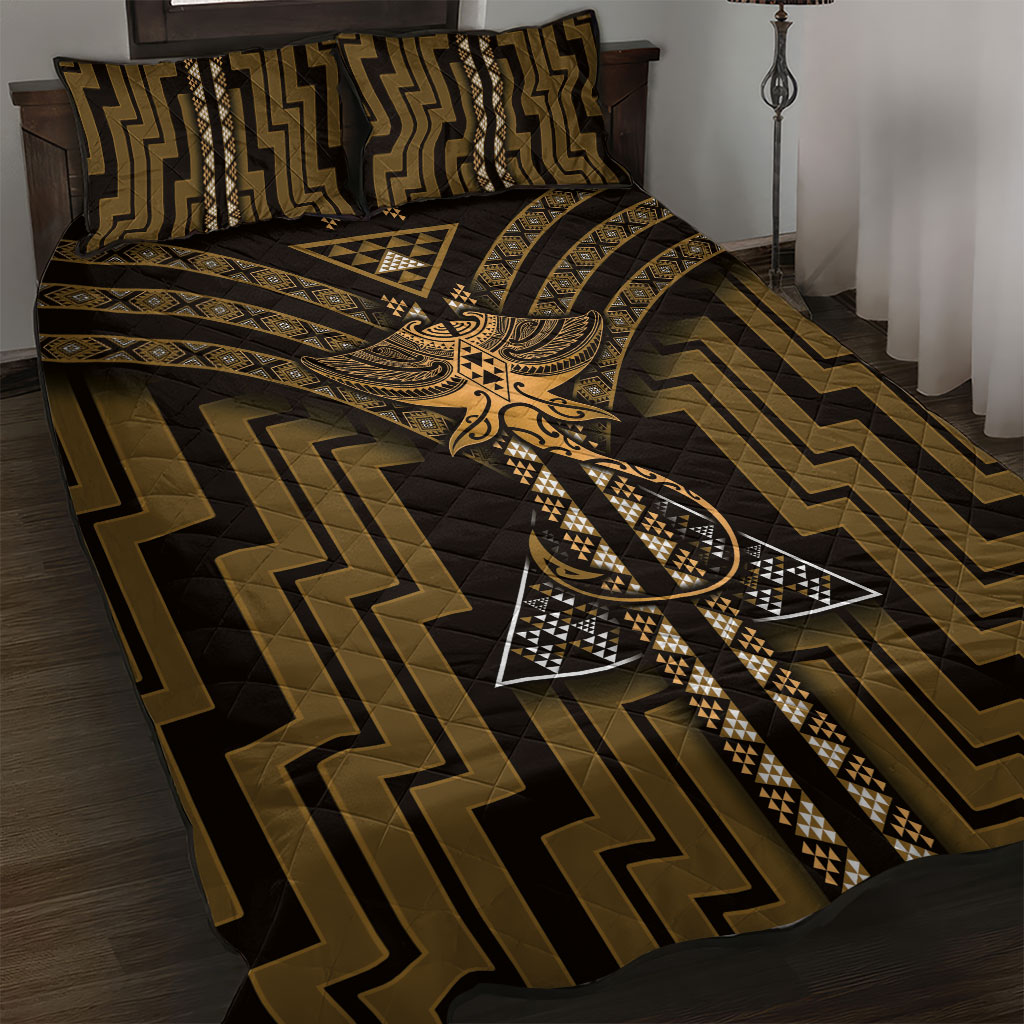 New Zealand Manta Ray Quilt Bed Set Maori Tukutuku Taniko Motifs Gold