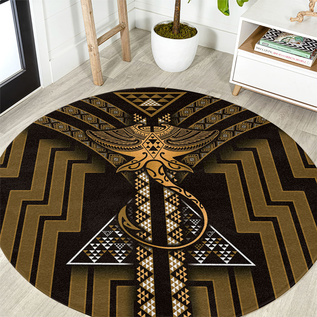 New Zealand Manta Ray Round Carpet Maori Tukutuku Taniko Motifs Gold