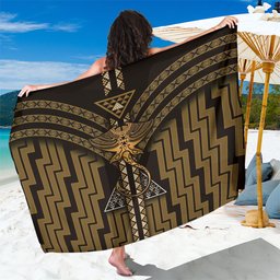 New Zealand Manta Ray Sarong Maori Tukutuku Taniko Motifs Gold