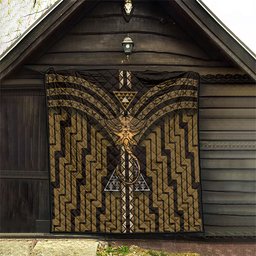 New Zealand Manta Ray Quilt Maori Tukutuku Taniko Motifs Gold