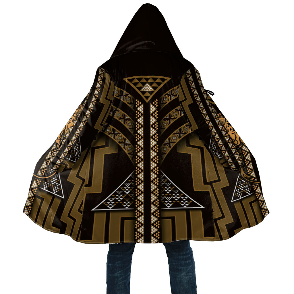 New Zealand Manta Ray Cloak Maori Tukutuku Taniko Motifs Gold