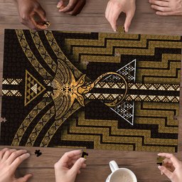 New Zealand Manta Ray Puzzle Maori Tukutuku Taniko Motifs Gold