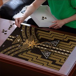 New Zealand Manta Ray Puzzle Maori Tukutuku Taniko Motifs Gold