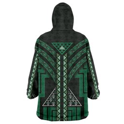 New Zealand Manta Ray Wearable Blanket Hoodie Maori Tukutuku Taniko Motifs Green