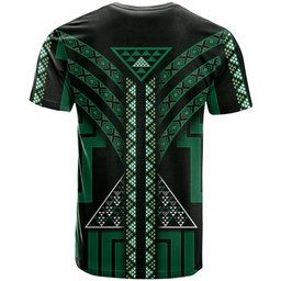 New Zealand Manta Ray T Shirt Maori Tukutuku Taniko Motifs Green