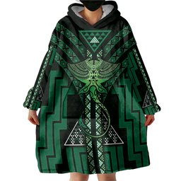New Zealand Manta Ray Wearable Blanket Hoodie Maori Tukutuku Taniko Motifs Green