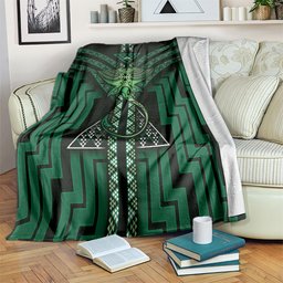 New Zealand Manta Ray Blanket Maori Tukutuku Taniko Motifs Green
