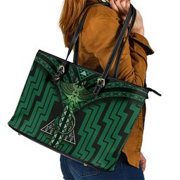 New Zealand Manta Ray Leather Tote Bag Maori Tukutuku Taniko Motifs Green