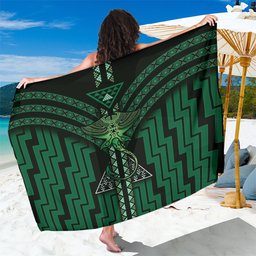 New Zealand Manta Ray Sarong Maori Tukutuku Taniko Motifs Green