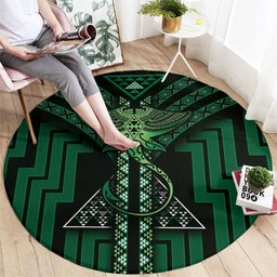 New Zealand Manta Ray Round Carpet Maori Tukutuku Taniko Motifs Green