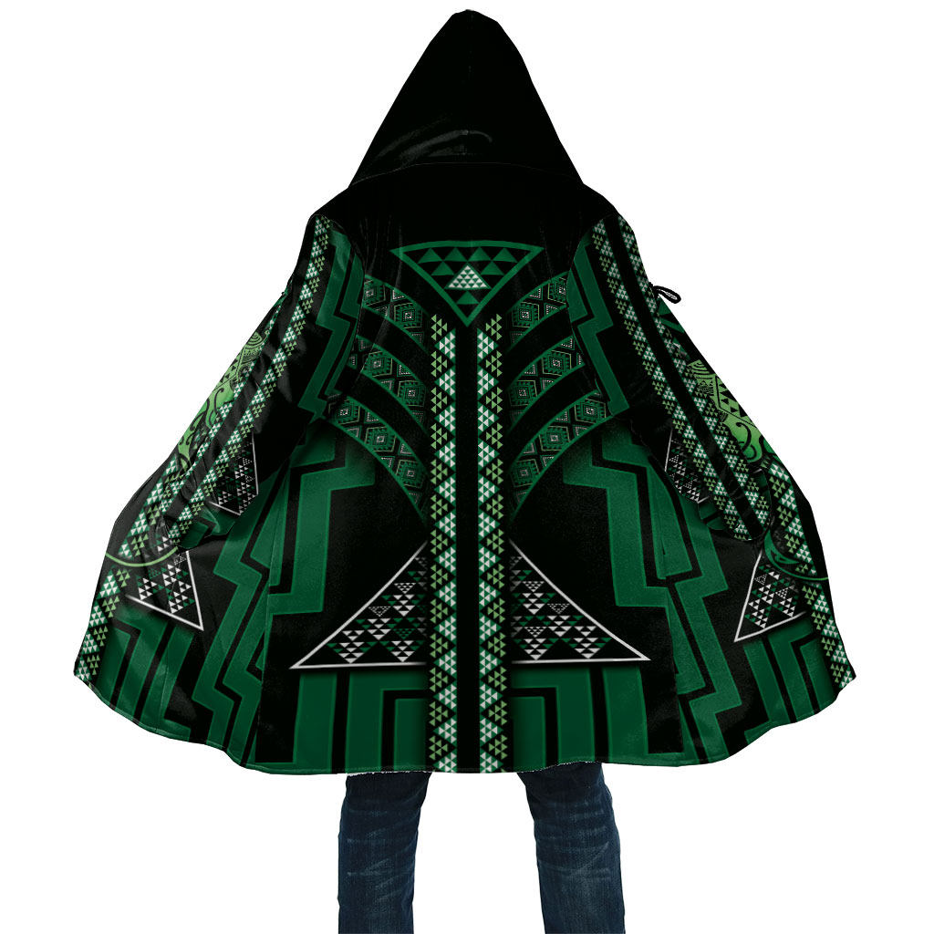 New Zealand Manta Ray Cloak Maori Tukutuku Taniko Motifs Green
