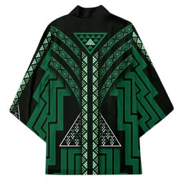 New Zealand Manta Ray Kimono Maori Tukutuku Taniko Motifs Green