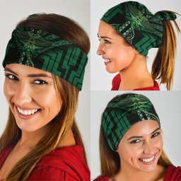 New Zealand Manta Ray Neck Gaiter Maori Tukutuku Taniko Motifs Green