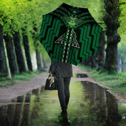 New Zealand Manta Ray Umbrella Maori Tukutuku Taniko Motifs Green