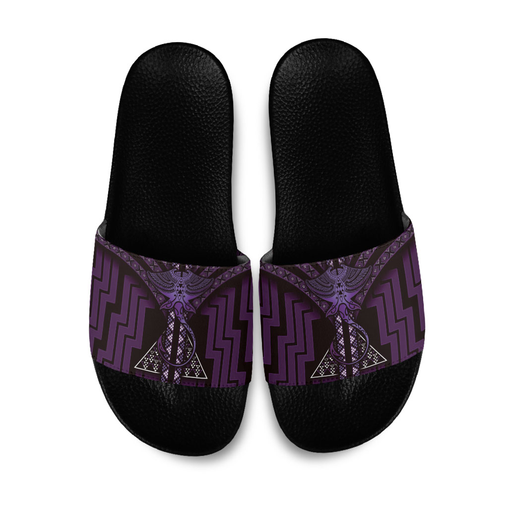 New Zealand Manta Ray Slide Sandals Maori Tukutuku Taniko Motifs Purple