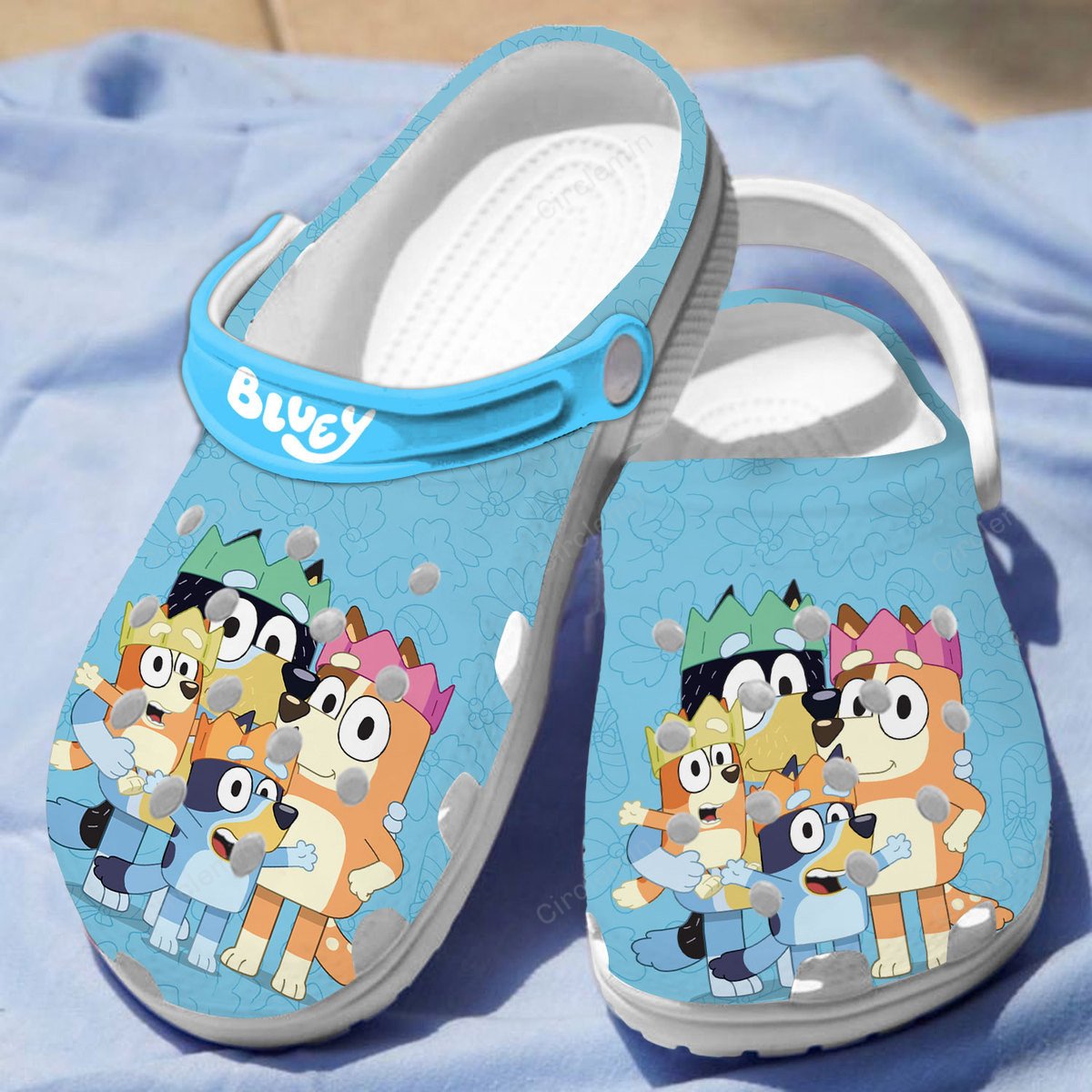 Bluey And Bingo Lovely Family Crown Moment Blue Crocs Classic Clogs ...